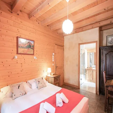 For 12 People Apartment Chamonix