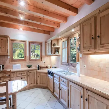Apartment For 12 People